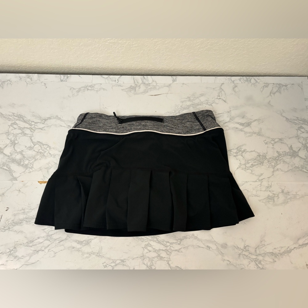 Lululemon Adjustable Skirt Skort Mint Black Tennis Golf Womens Size OS Lined​